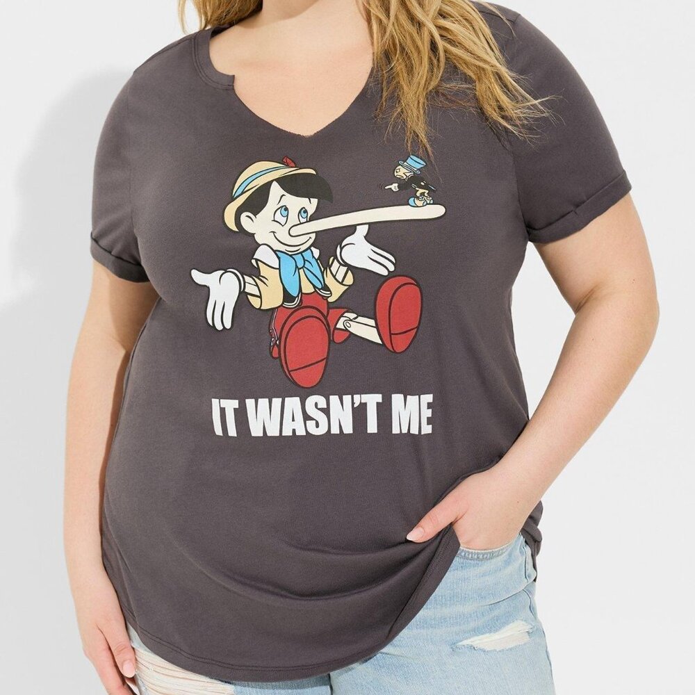 ❤️NWT TORRID TEE - DISNEY PINOCCHIO KNOTCH CLIP NECK TOP - PLUS SIZE